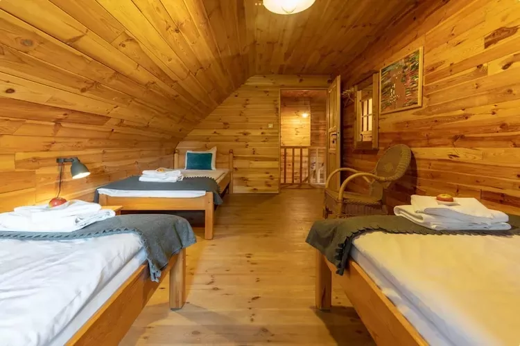 Dom przy drodze Skansen dla 10 osób Bełczna-Slaapkamer