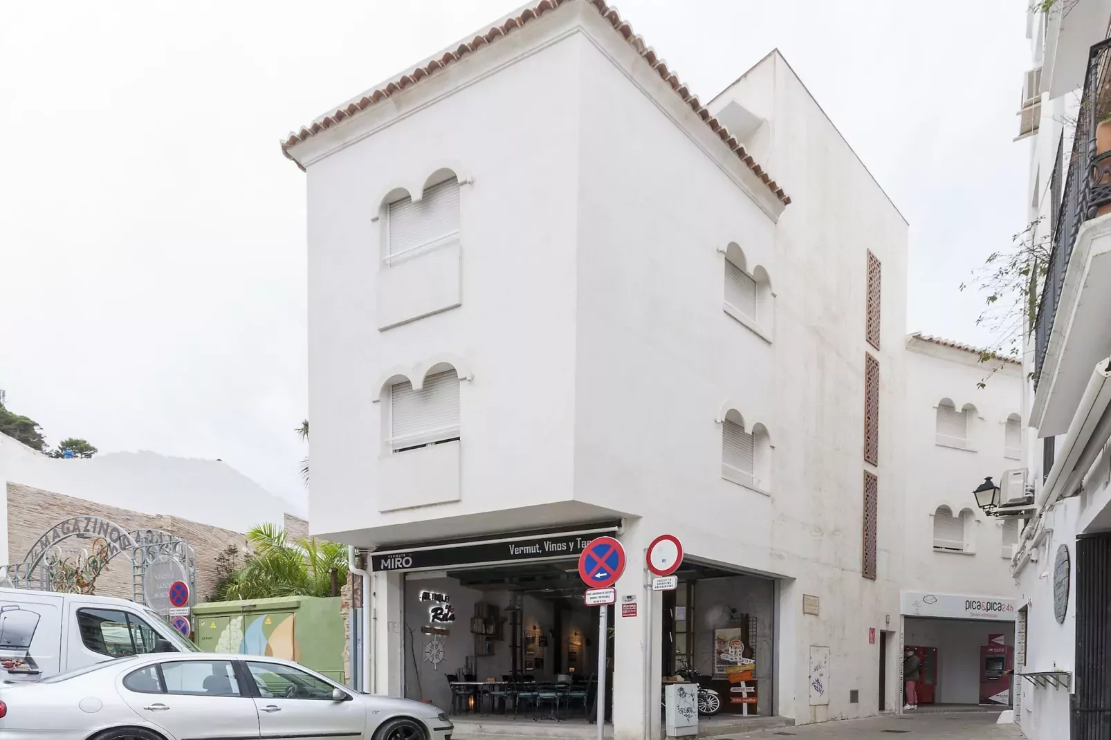 Apartamentos Al-andalusi 12-Buitenkant zomer