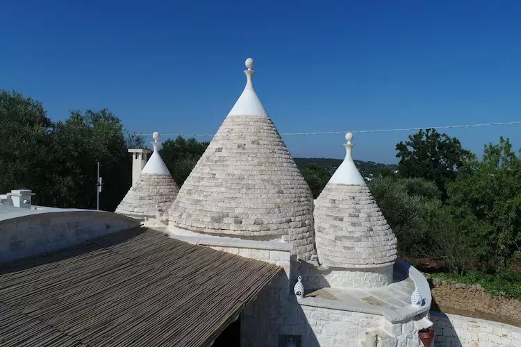 Villa Trulli dell'amore mit beheiztem Pool in Ostuni-Buitenkant zomer