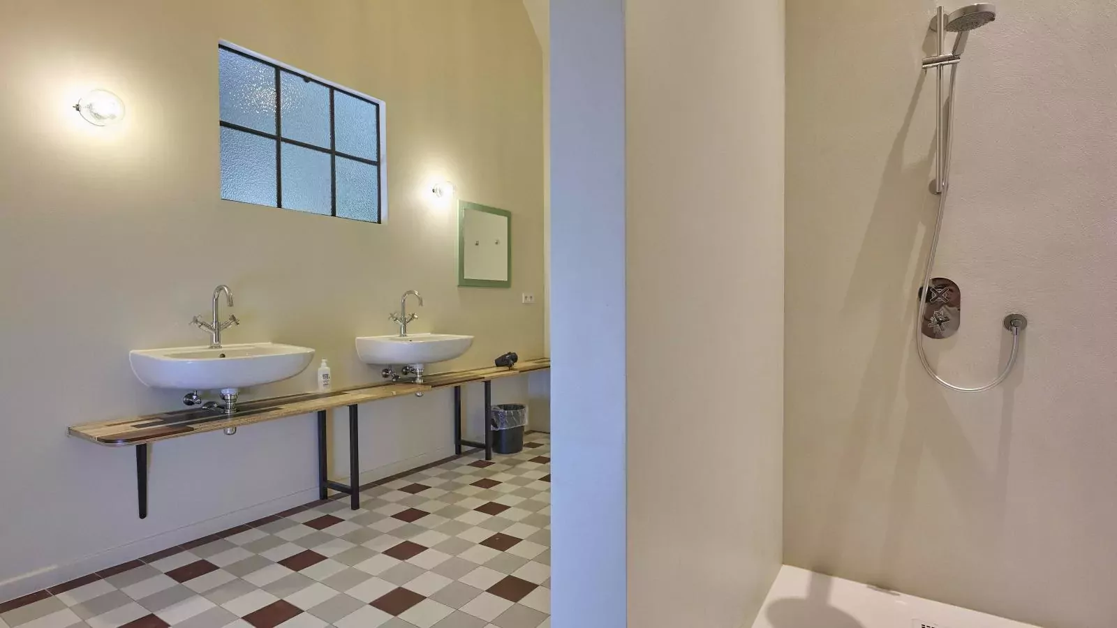 Villa Lactea-Badkamer