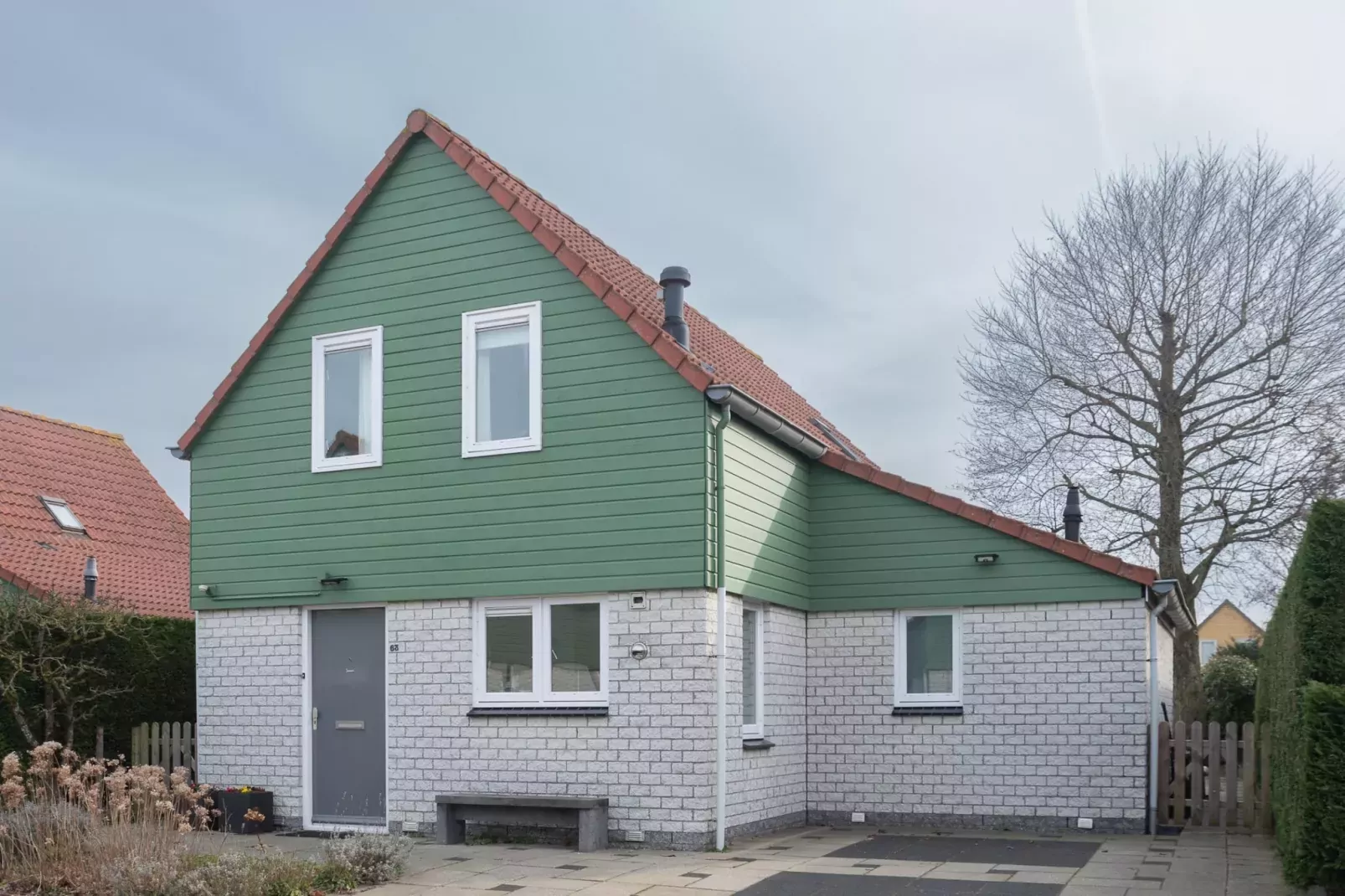 Villapark De Oesterbaai 63-Buitenkant zomer