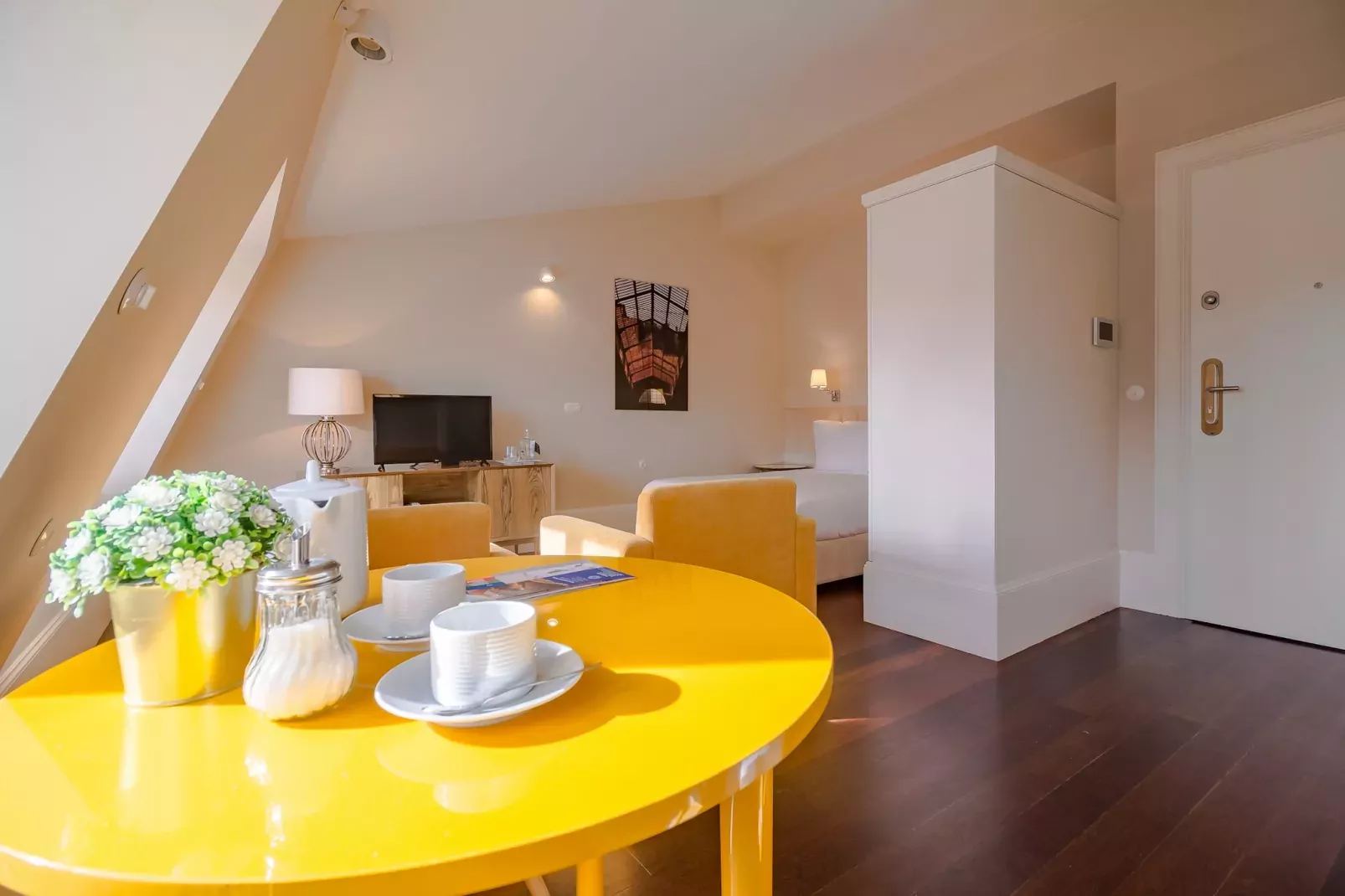 YOUROPO - Market 4C-Overloop