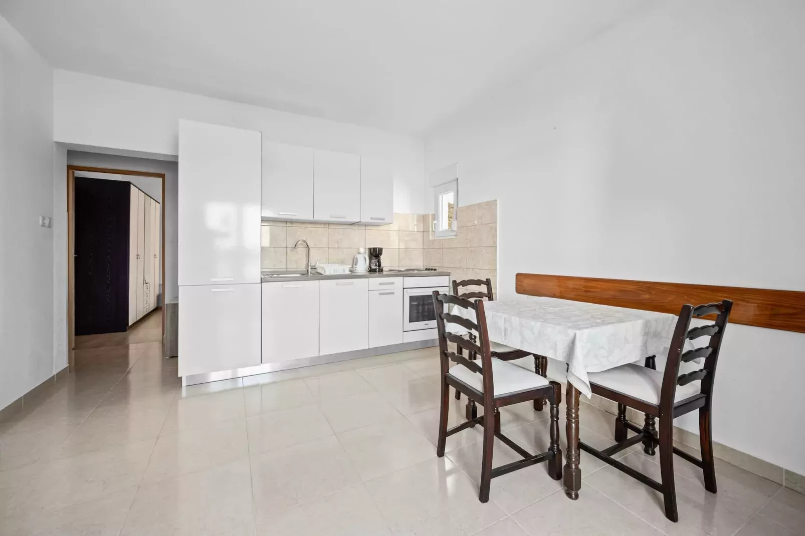 Apartments Jurica - Apt Ana with Sea View,-Eetkamer