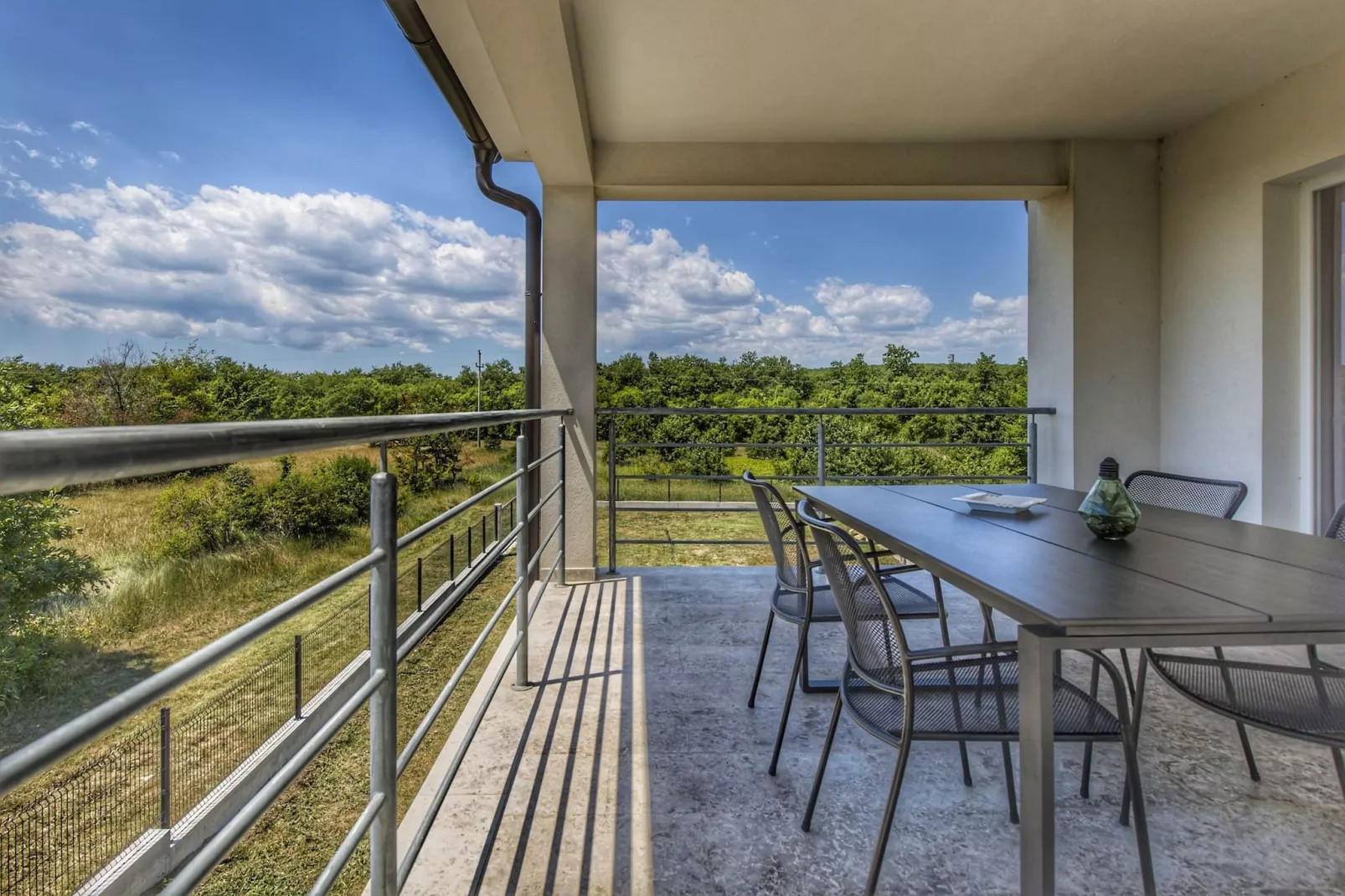 Apartment Mirna with Pool and Lovely Garden