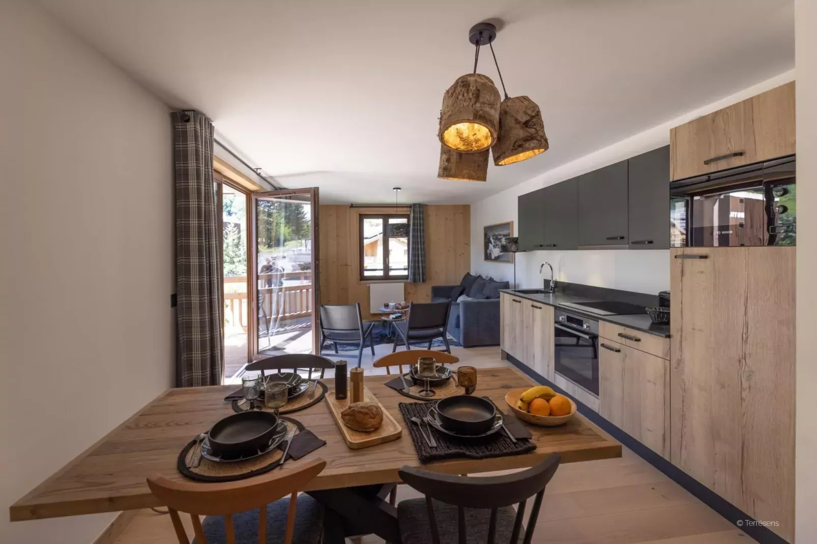 SERRE CHEVALIER Le Cristal Lodge-A36P-Eetkamer