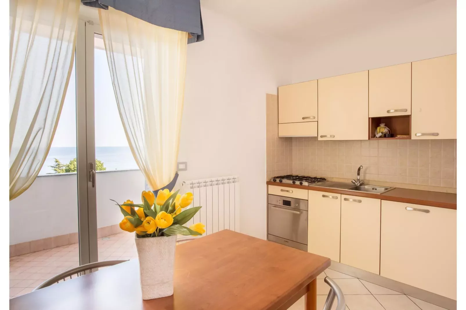RESIDENCE SANT'ANNA TWO-ROOM APARTMENT 4 PAX B4