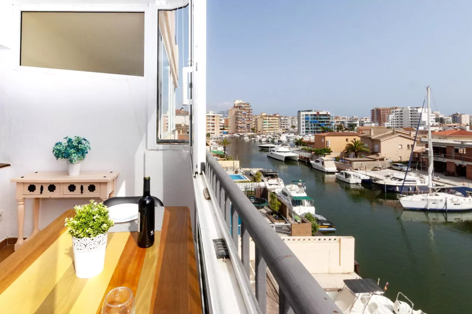 1216 THALASSA Estudio