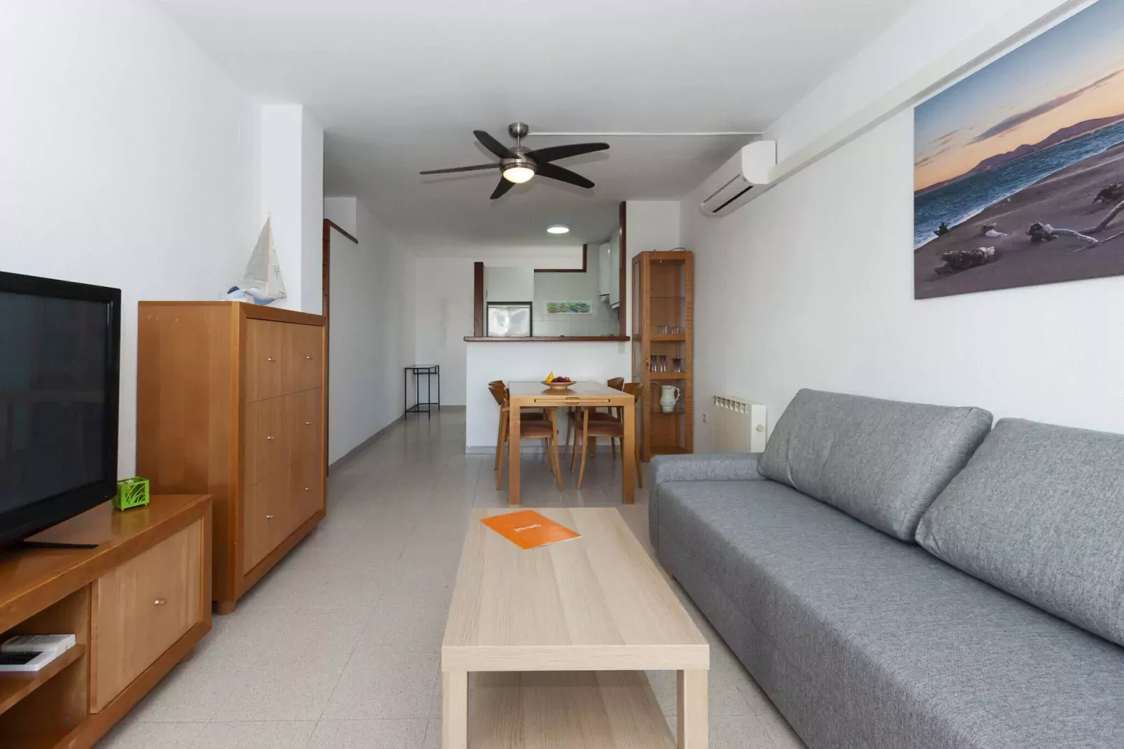 1212 SANT MAURICI vista canal-Woonkamer