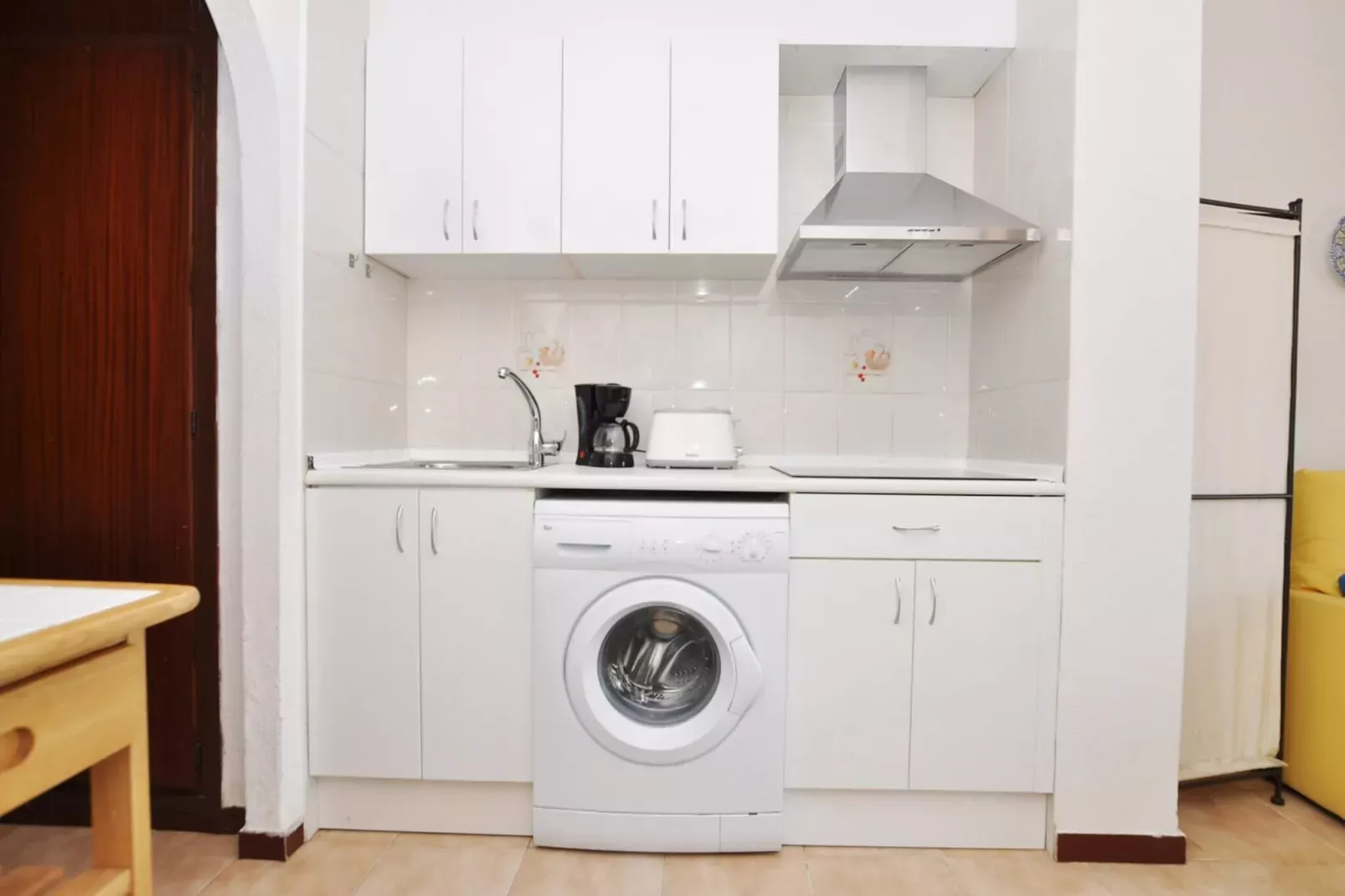 1039 PORT BADIA Estudio-Keuken