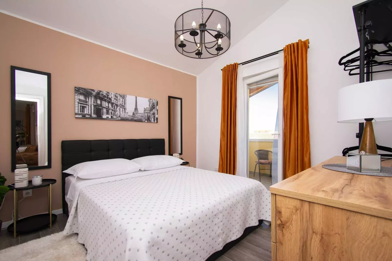 Garden Boutique Apartments - Diora