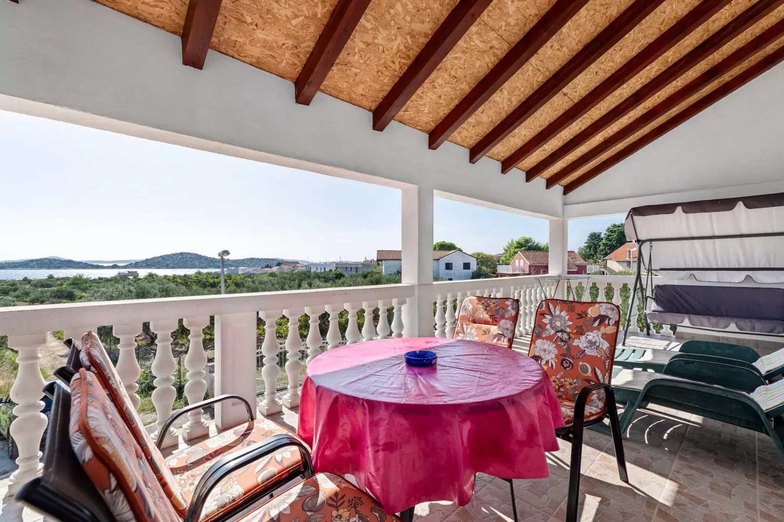 Apartment Lara - two bedroom apartment-Terrasbalkon