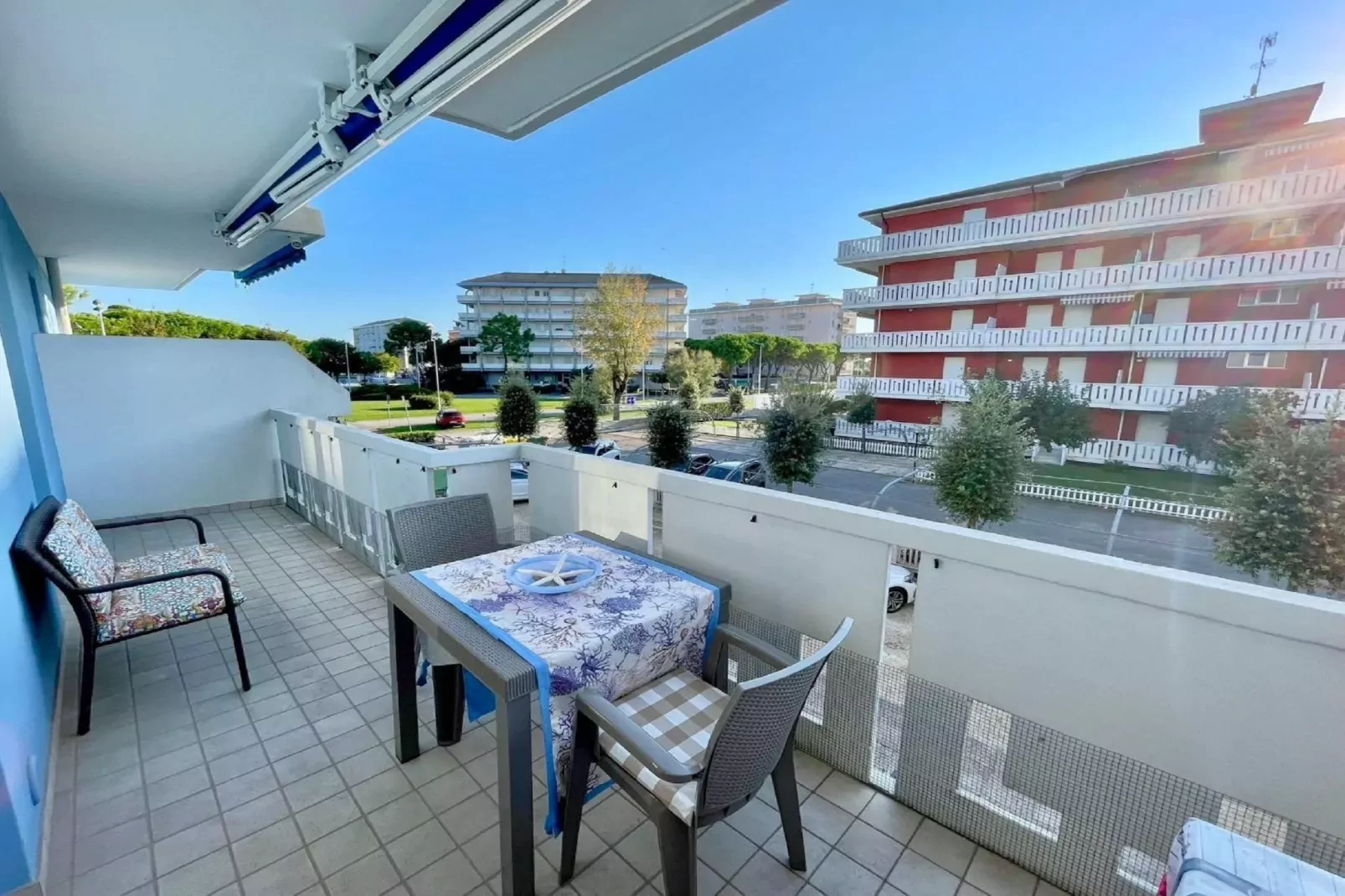 Lepanto 25-Terrasbalkon