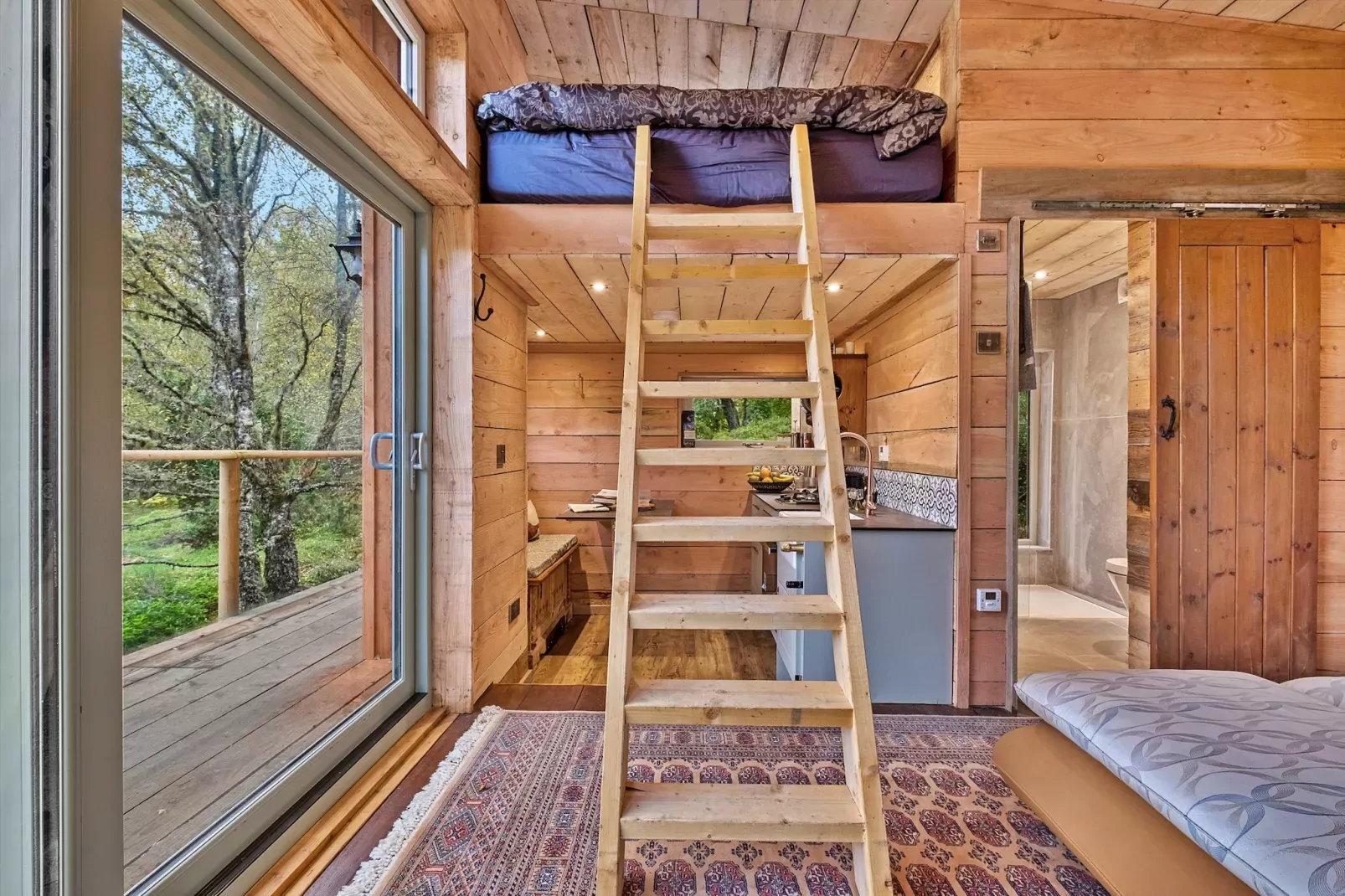 Cosagach Falls Cabin