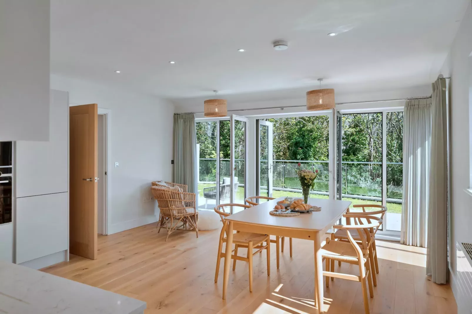 Tree View-Eetkamer