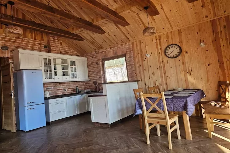 	Domek wakacyjny NIEZAPOMINAJKA dla max 4 osób Grąbczyn-Woonkamer