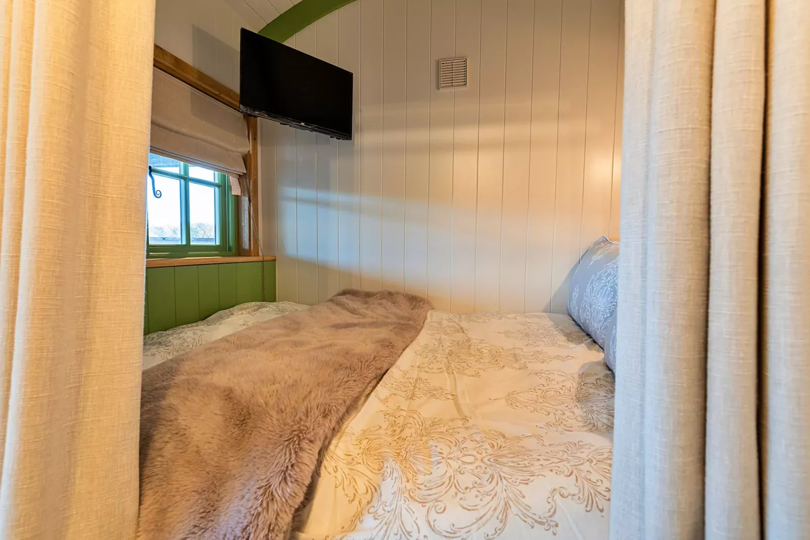 The Shepherd's Hut at Northcombe Farm