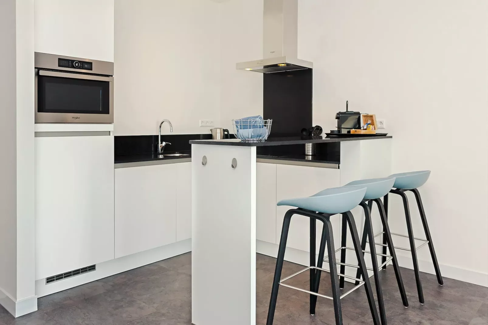 Breskens Apartments & Penthouses 4-Buitenkant zomer