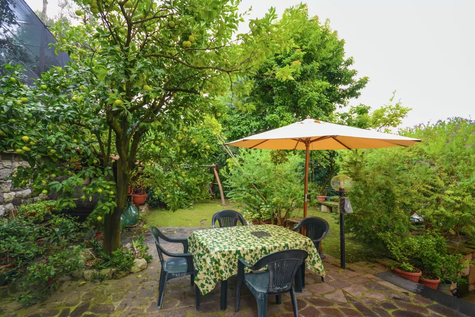 Rosa-Terrasbalkon