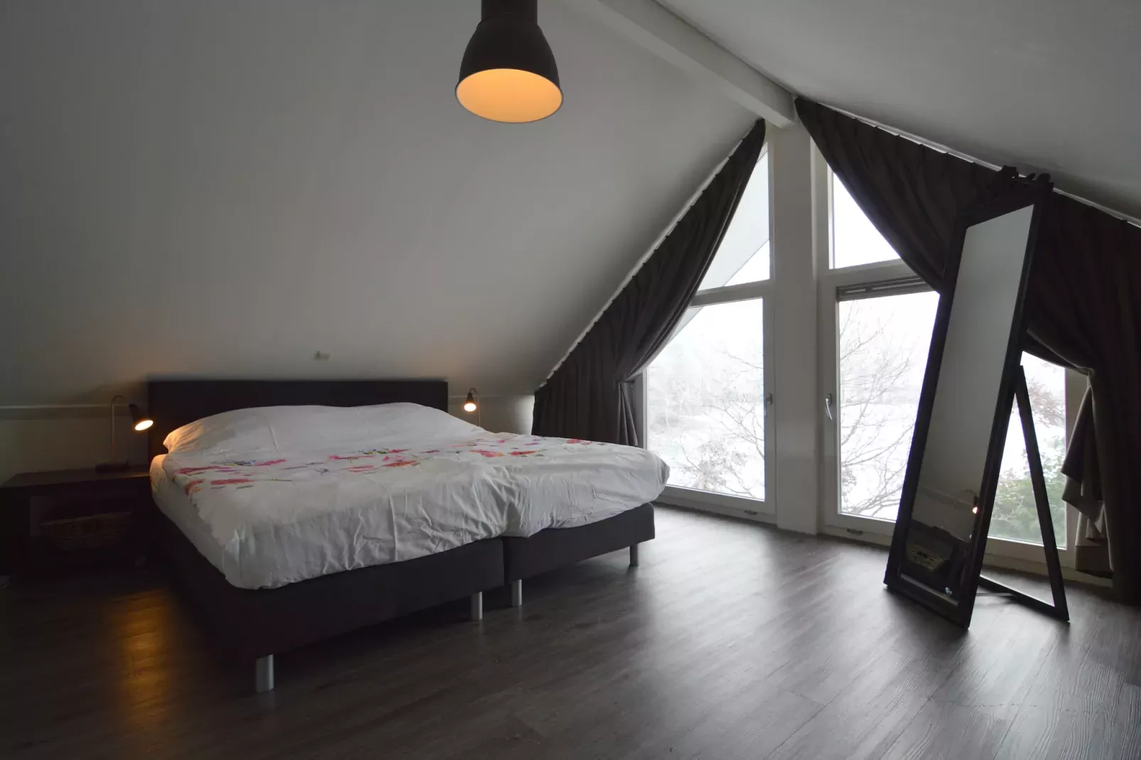 Zijzicht-Slaapkamer