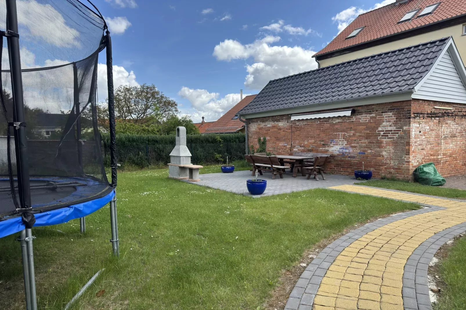Askanier 2 Pers-Tuinen zomer