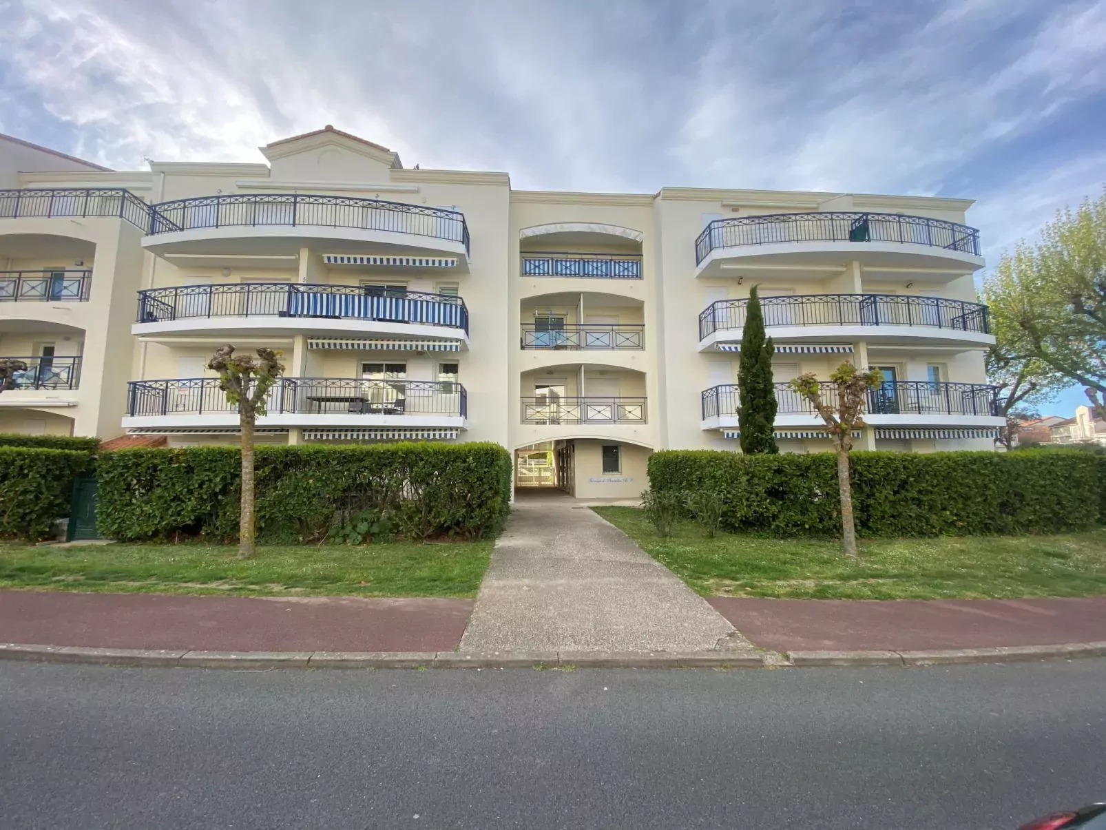 Terrasses de Pontaillac-Buiten