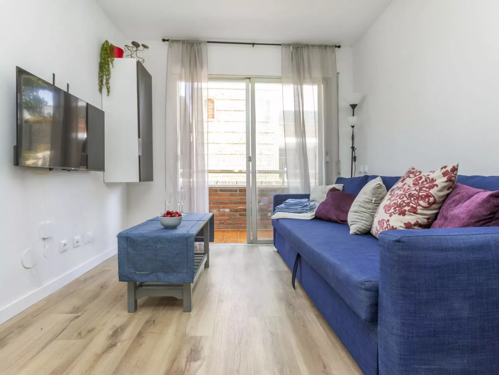 Cosy Lloret-Binnen