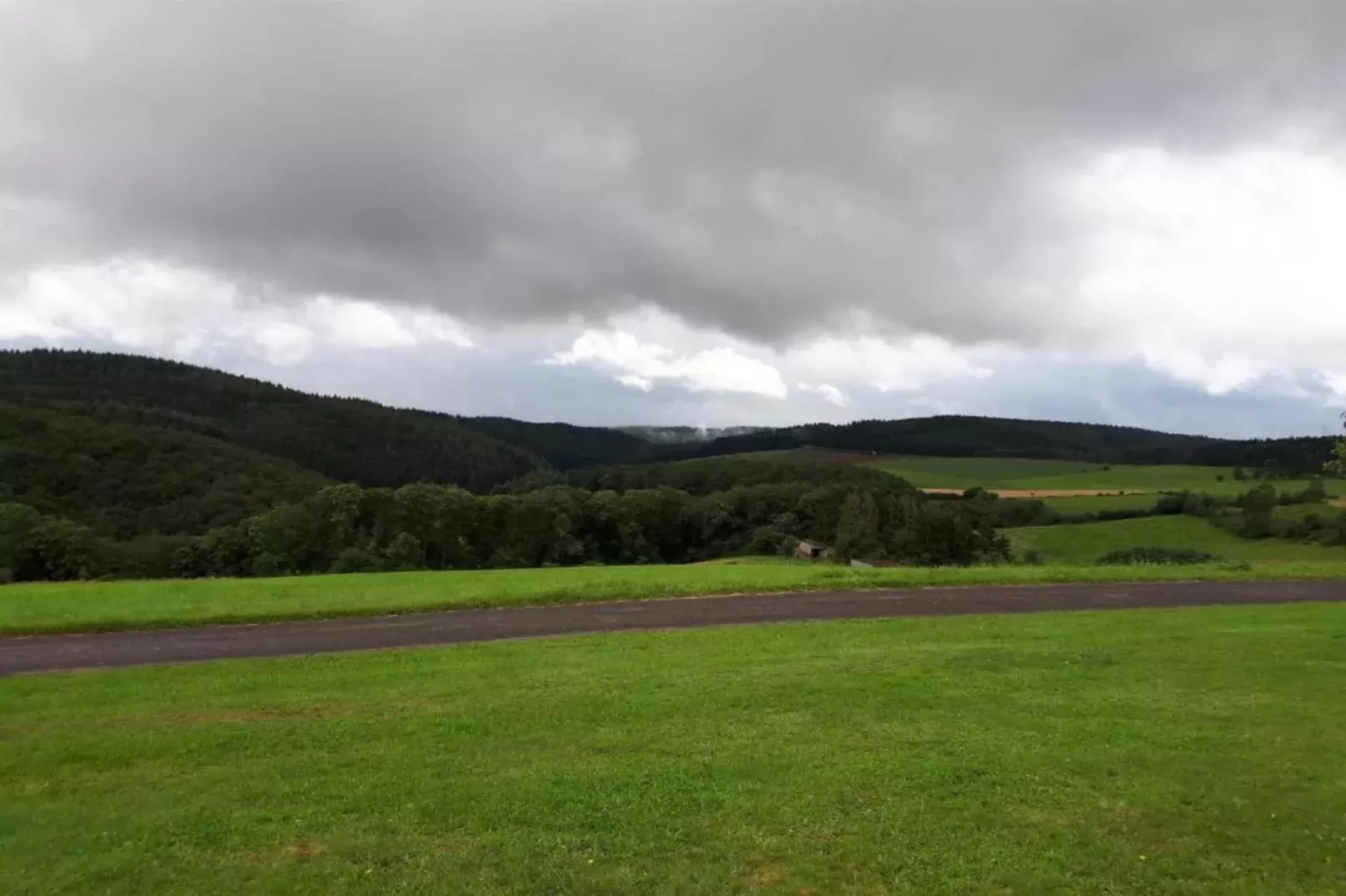 Bungalow Typ B 4P - Camping Park in der Eifel-Gebieden zomer 20km