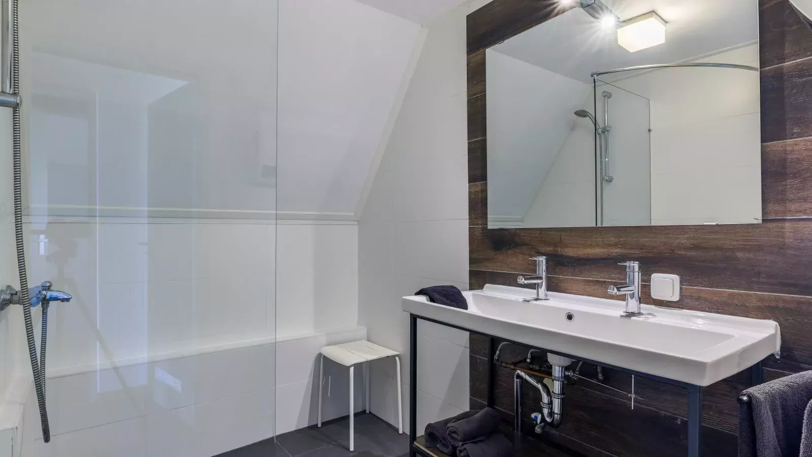 Mali-Badkamer