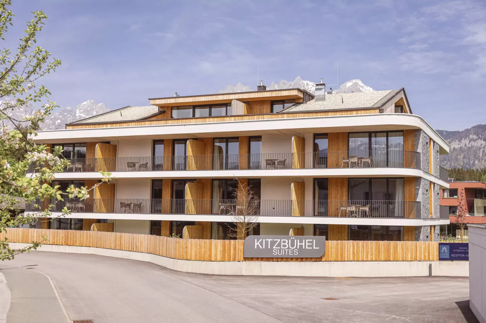 Kitzbühel Suites 2-Buitenkant zomer