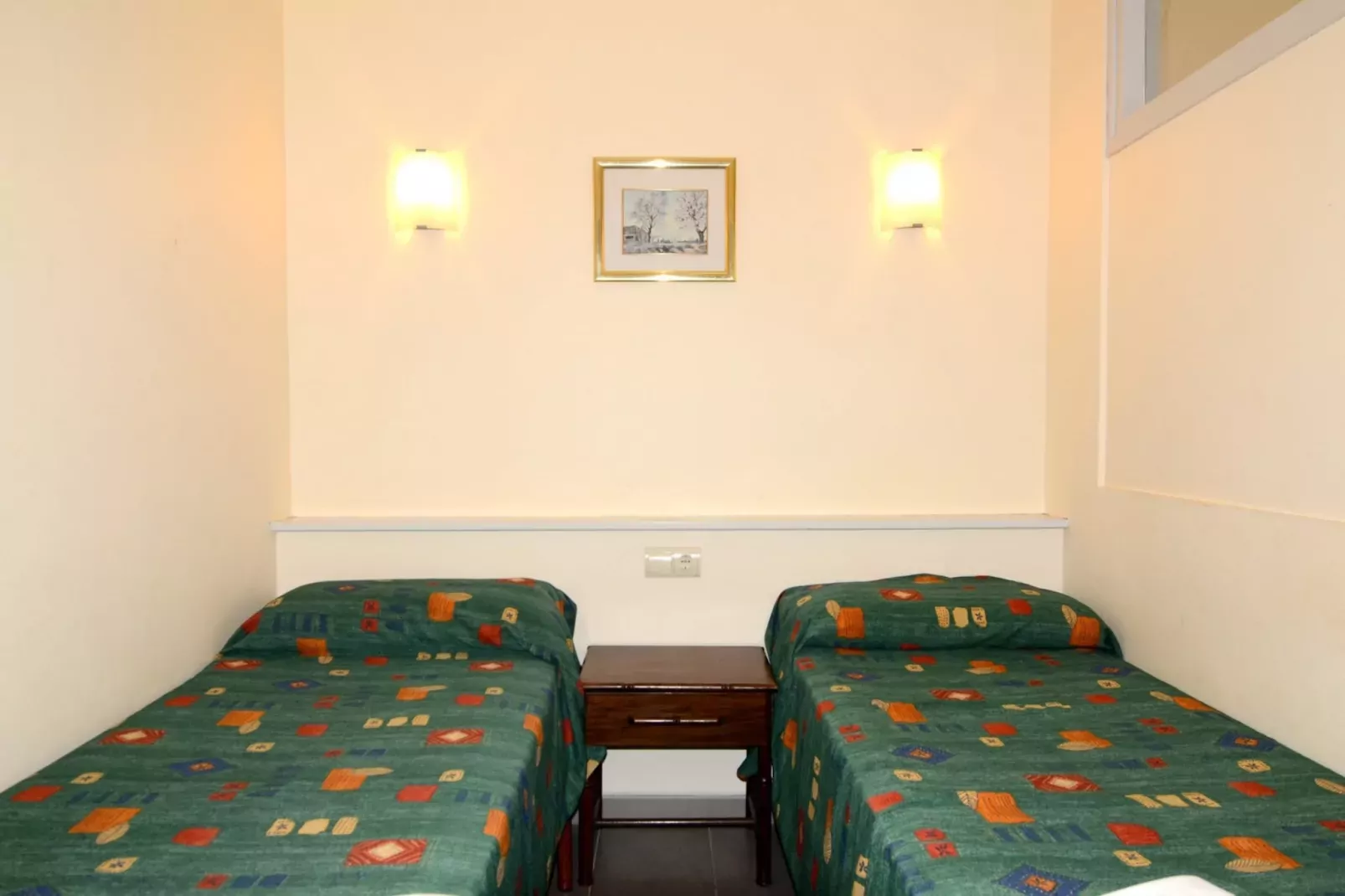 JADEMAR 068-B-Slaapkamer