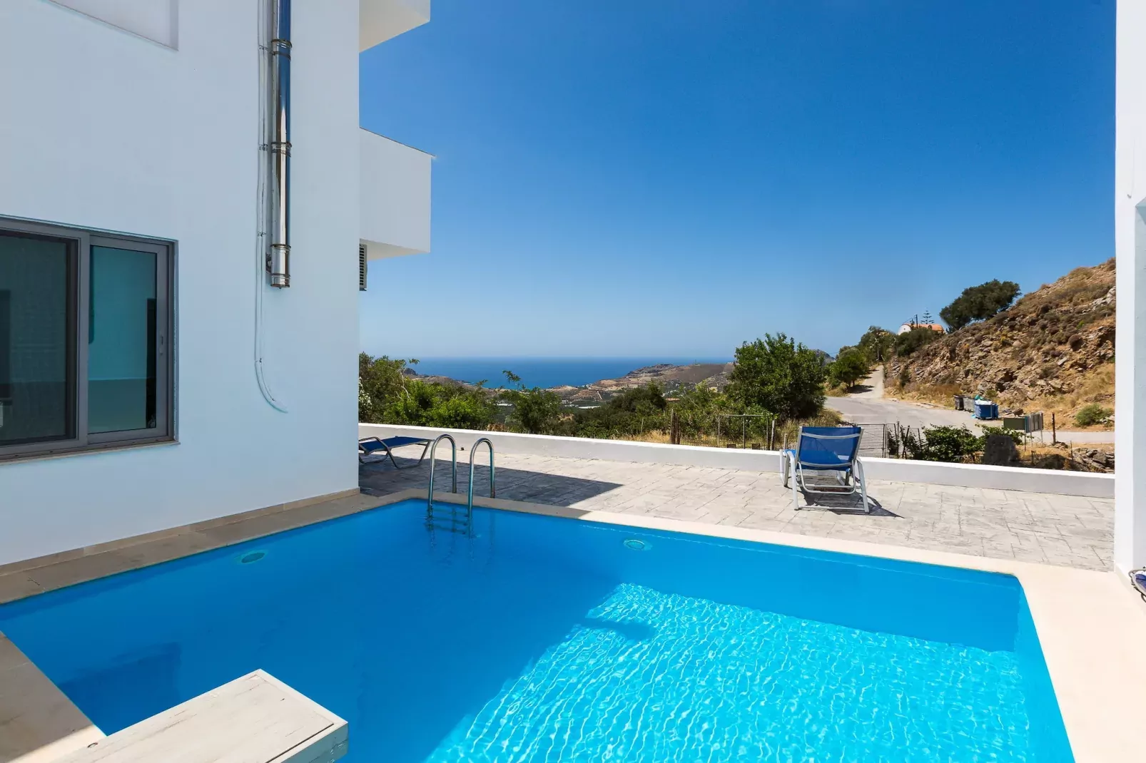 Sunset Maisonette 1-Zwembad