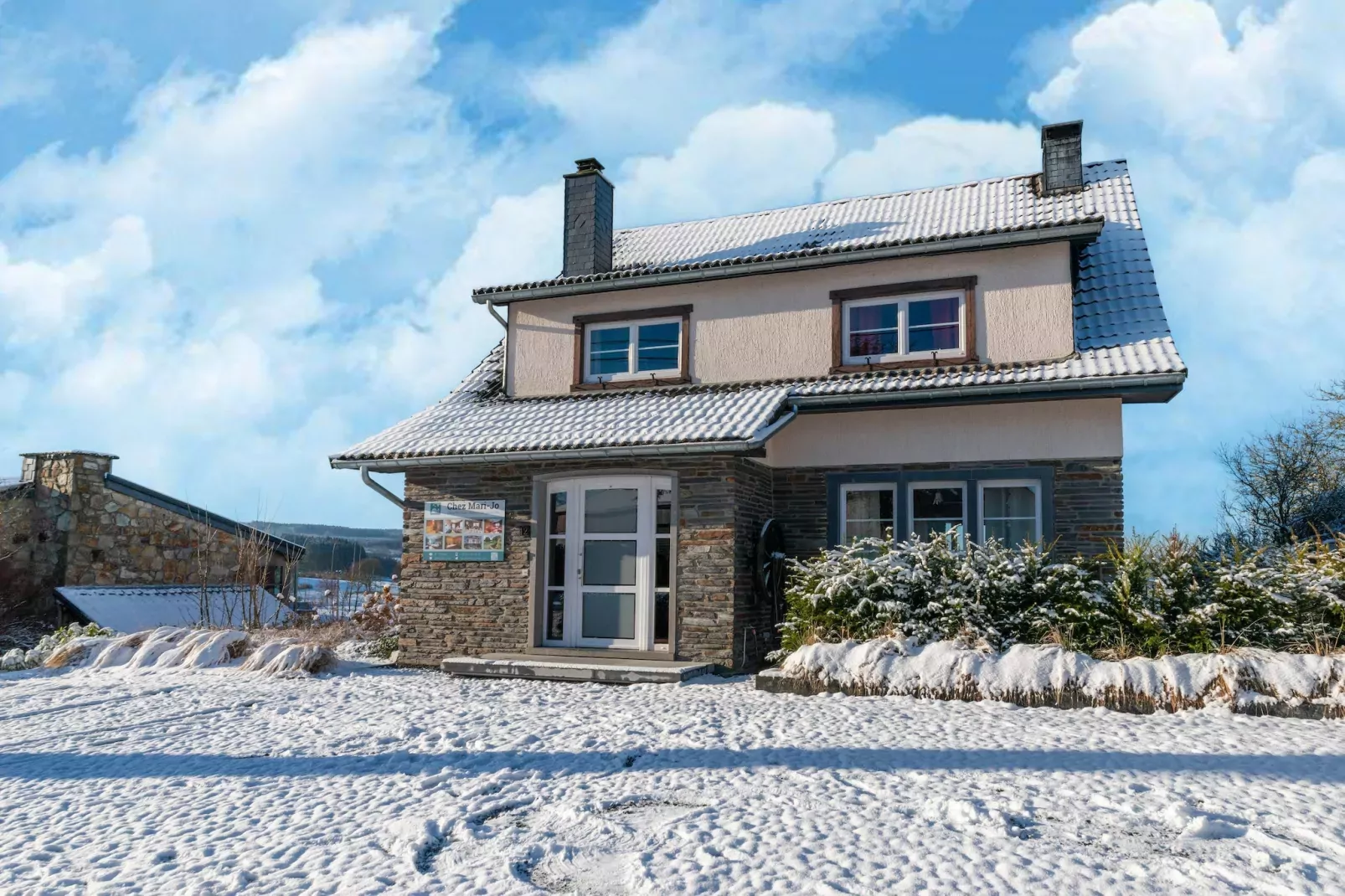 Chez Mari-Jo-Exterieur winter