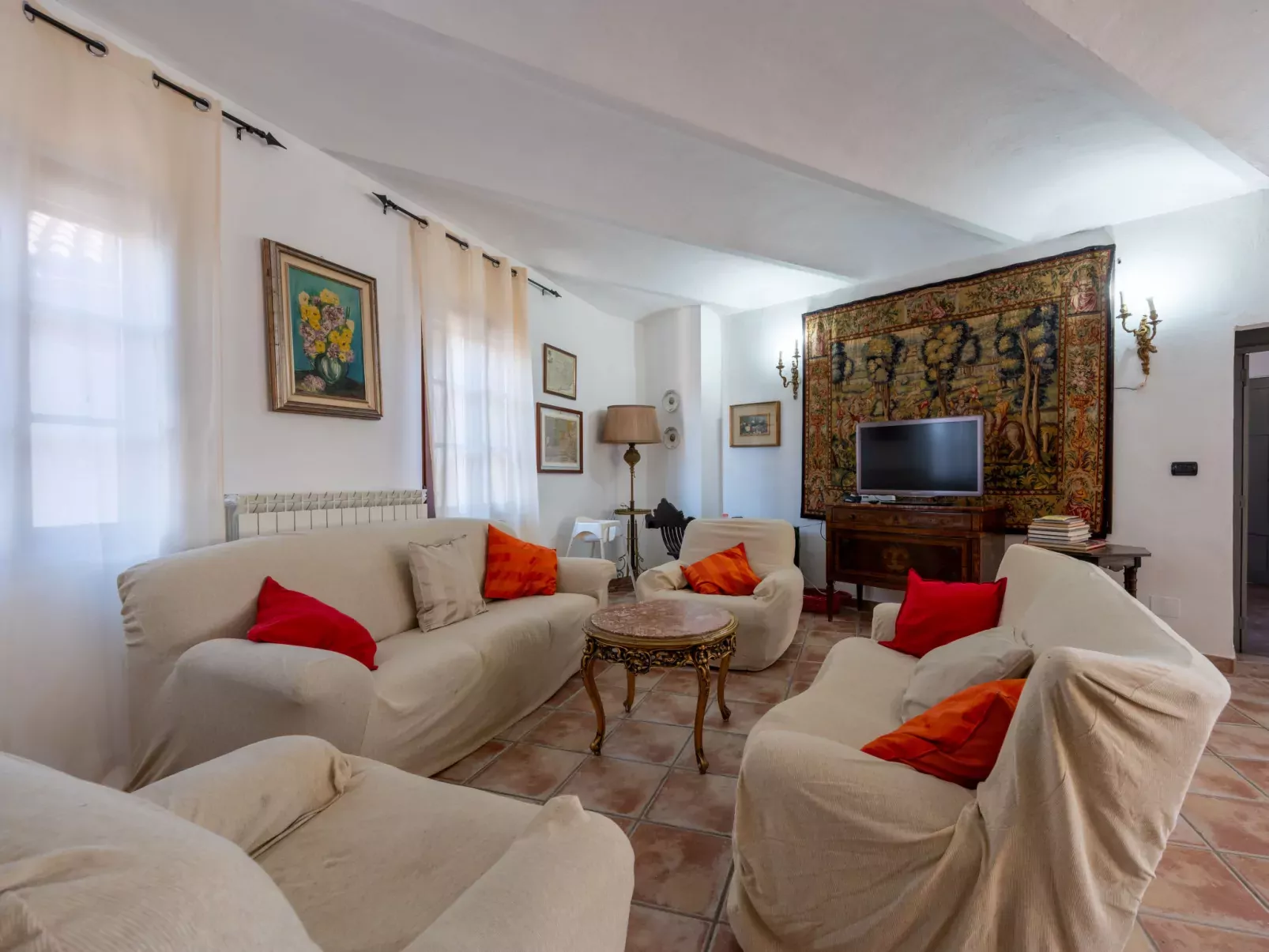 Relais San Desiderio-Binnen
