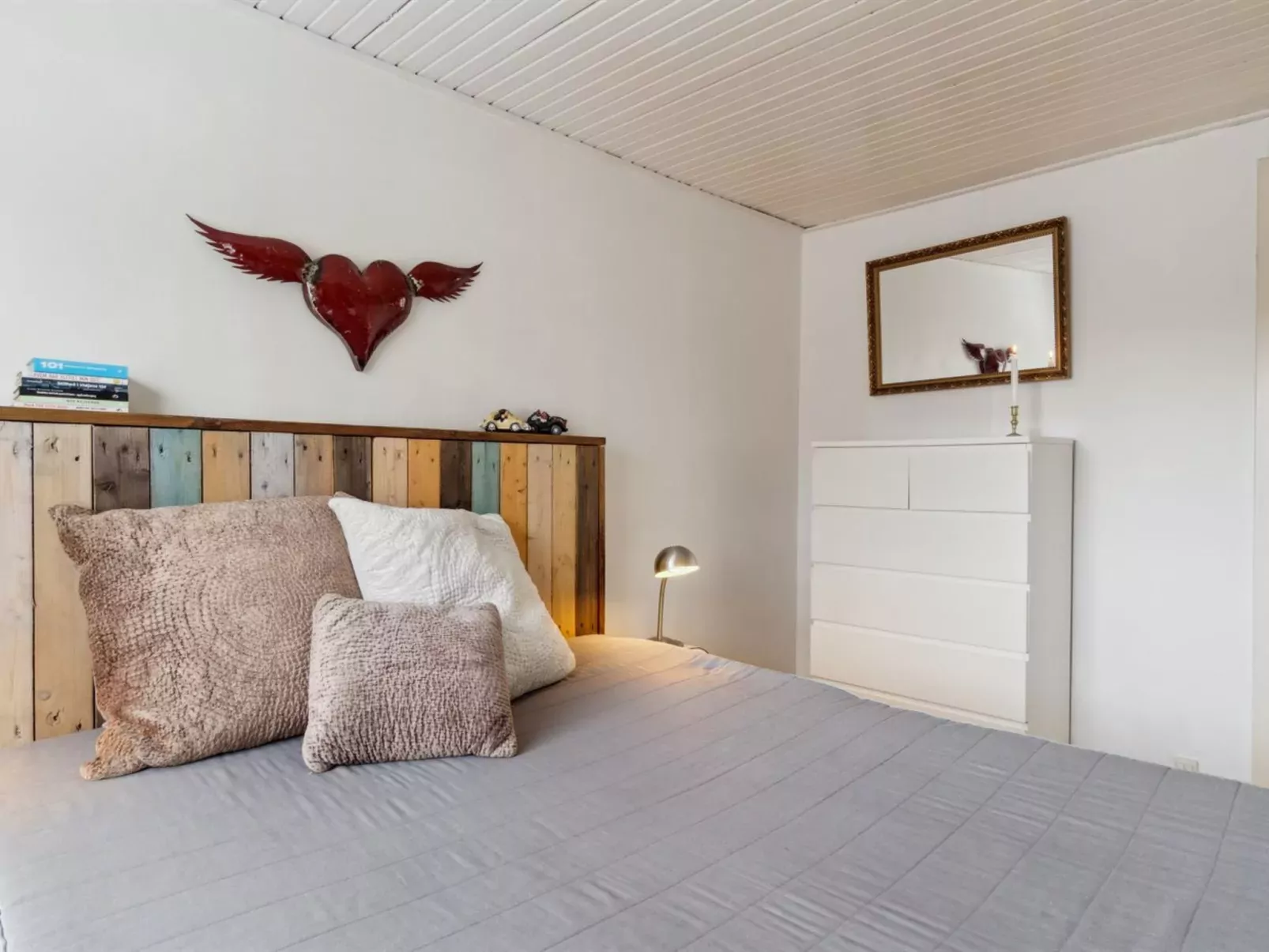 "Bruni" - 1.3km from the sea-Binnen