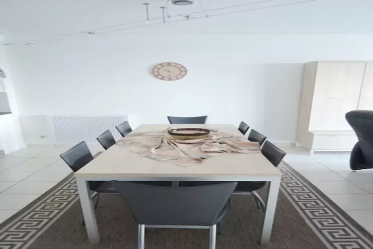 BERMUDA-Eetkamer