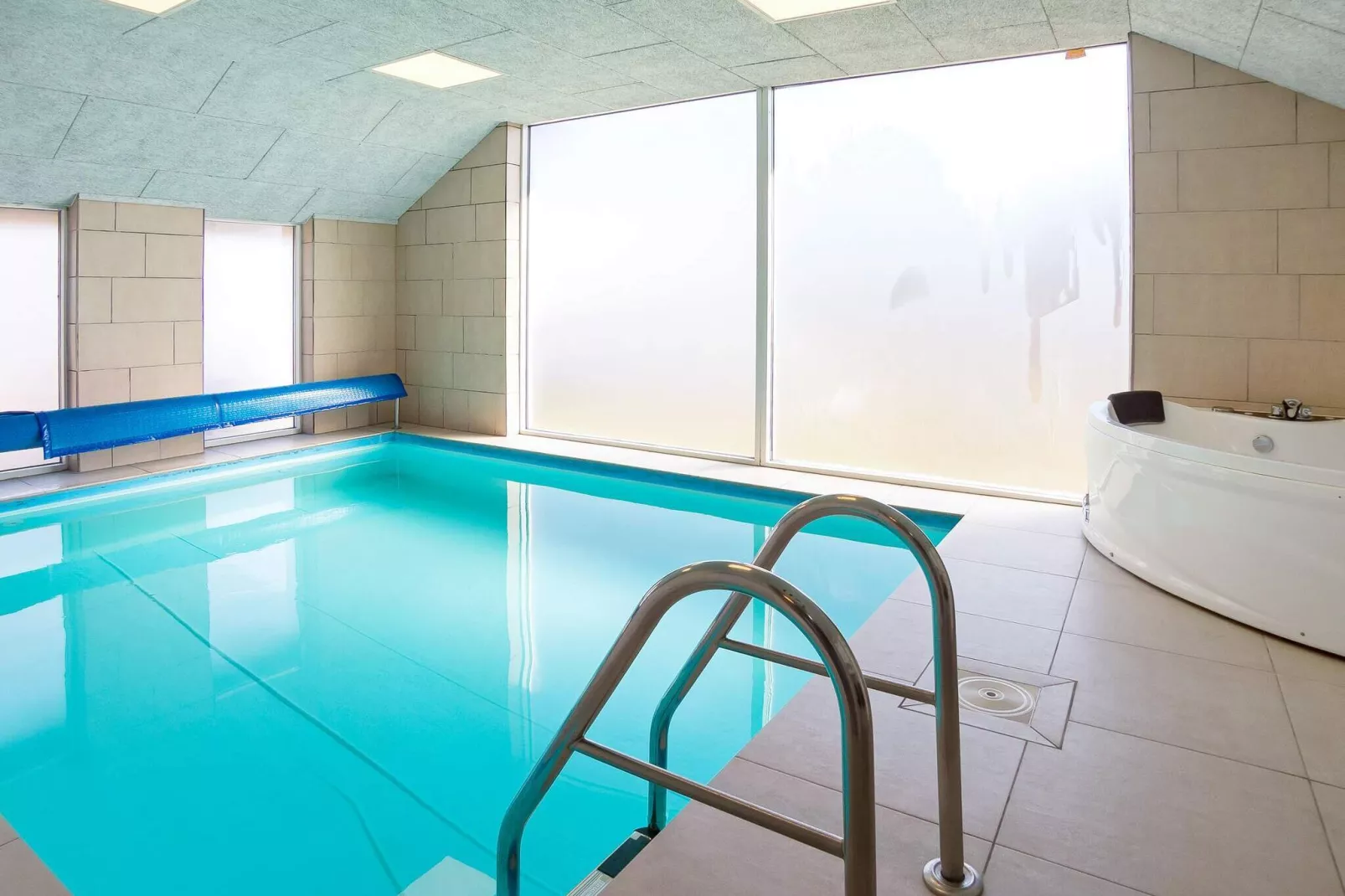 24 persoons vakantie huis in Snedsted-Zwembad