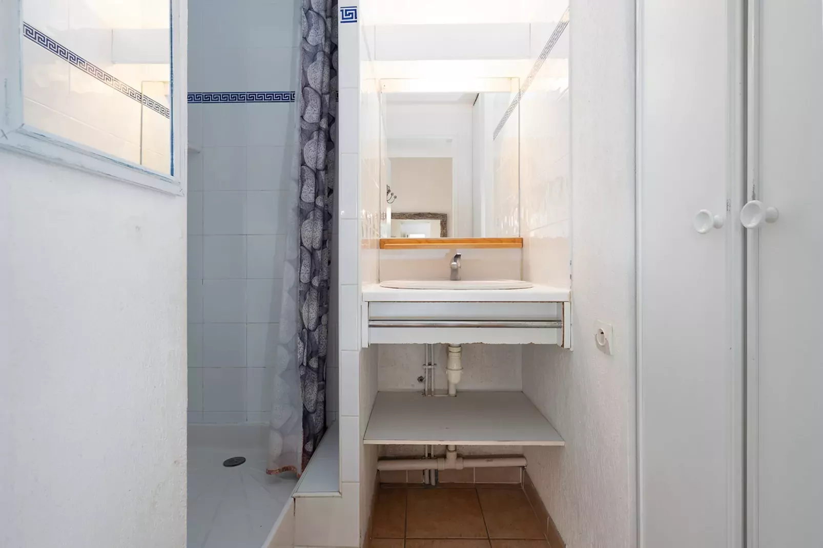 Samaria Village N°11 - 2P6-Badkamer