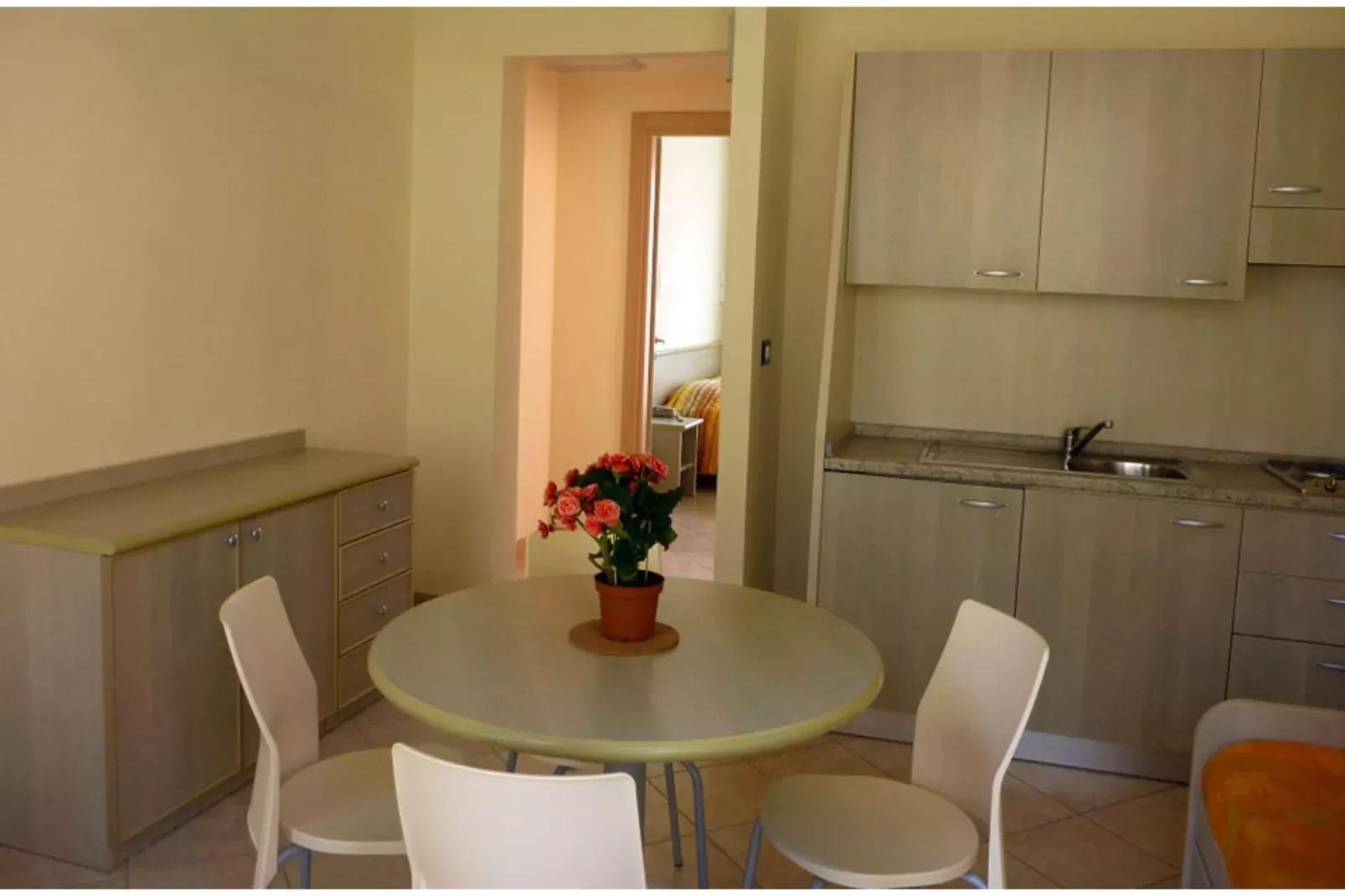 Villaggio Borgoverde TWO-ROOM APARTMENT 4 PAX - B4-Keuken