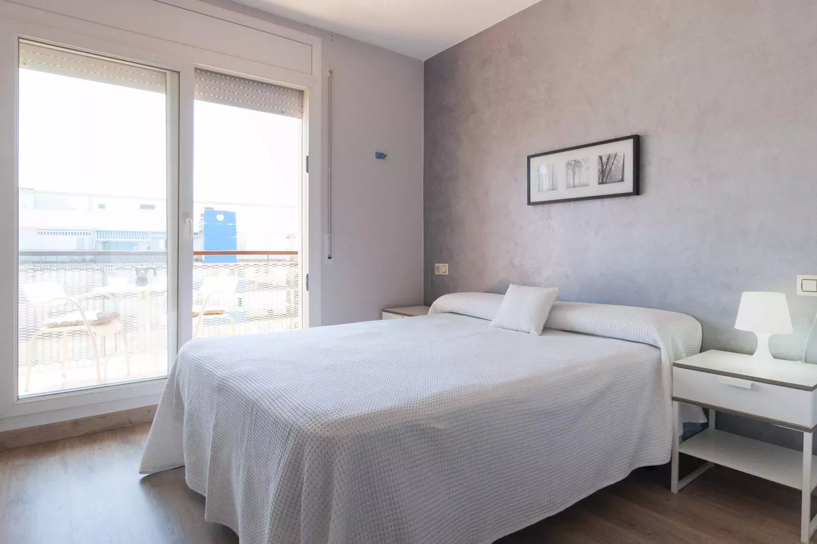 1235 BLAUMARINA con piscina