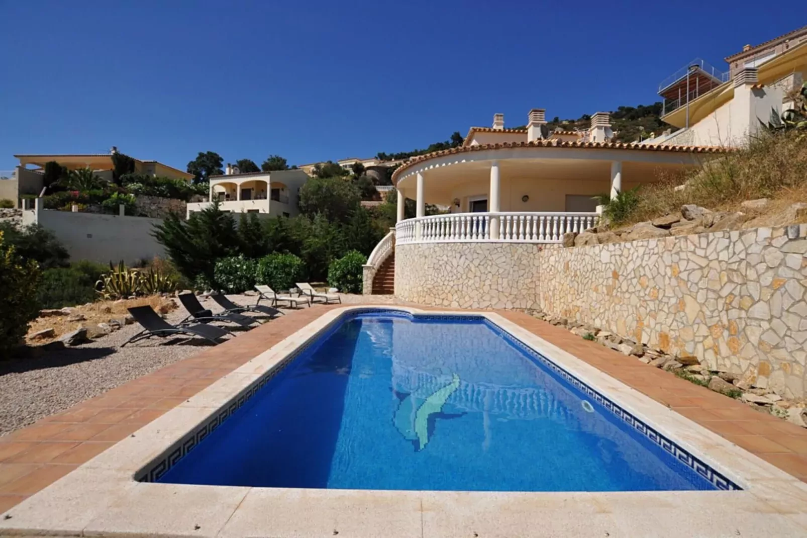 1131 PALAU Casa con Piscina-Zwembad