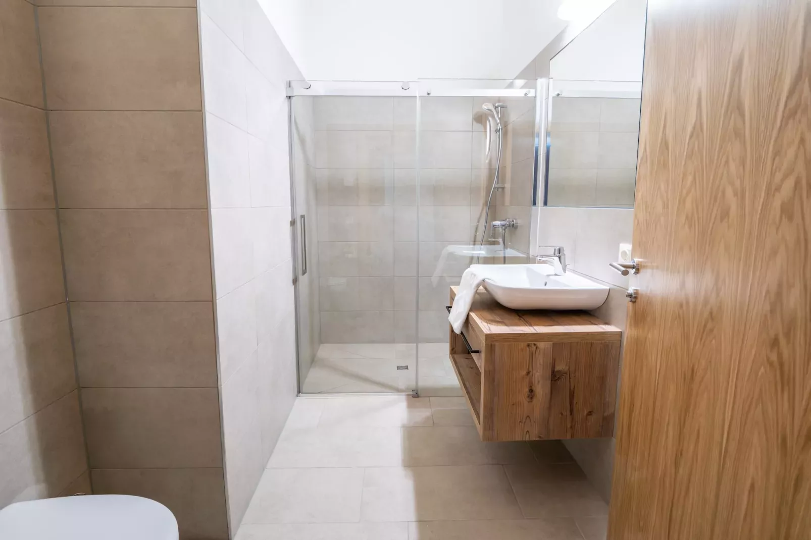 Penthouse Two-bedroom Apartment – KA2P-Badkamer