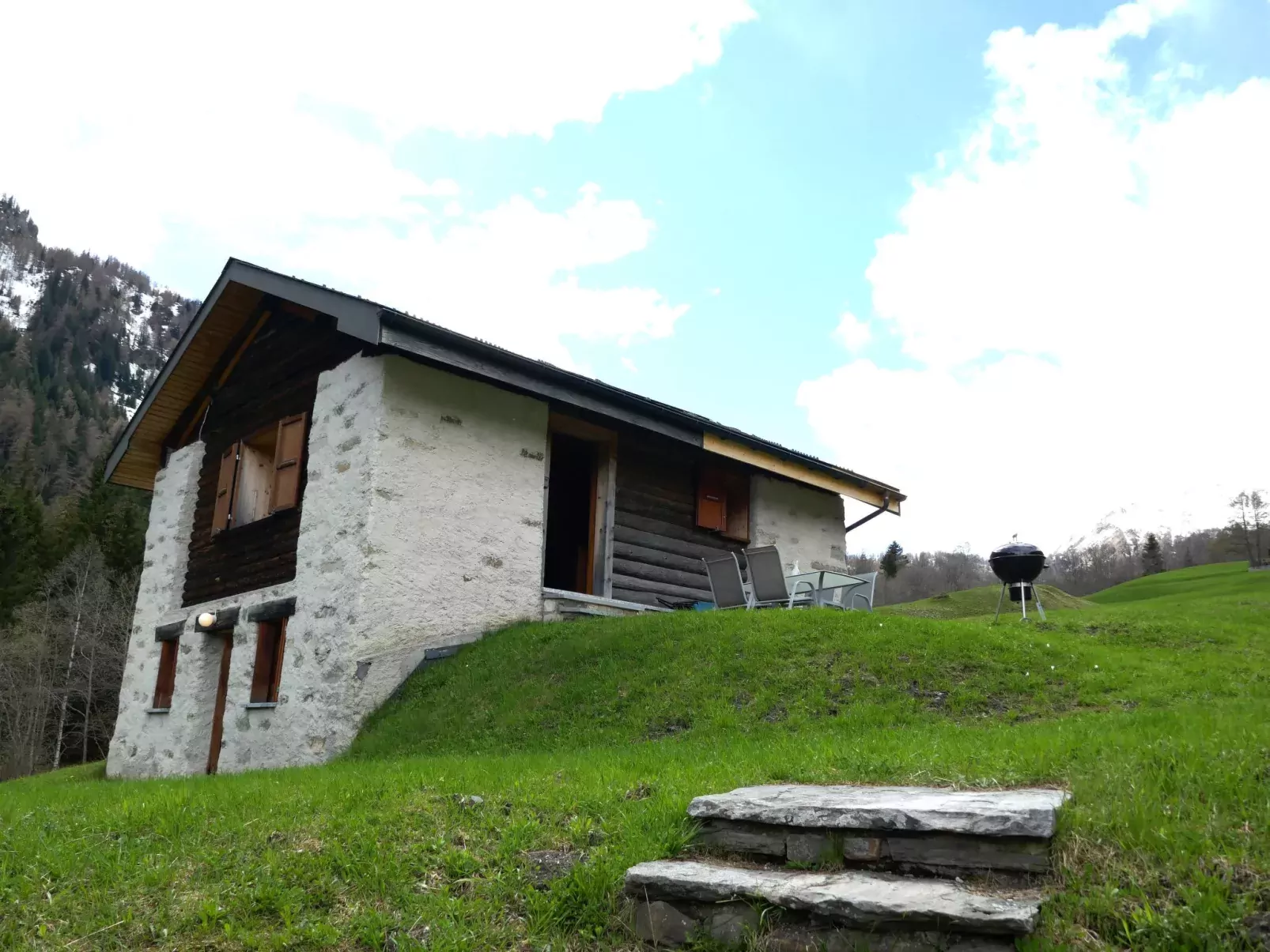 Rustico Carcarida-Buiten