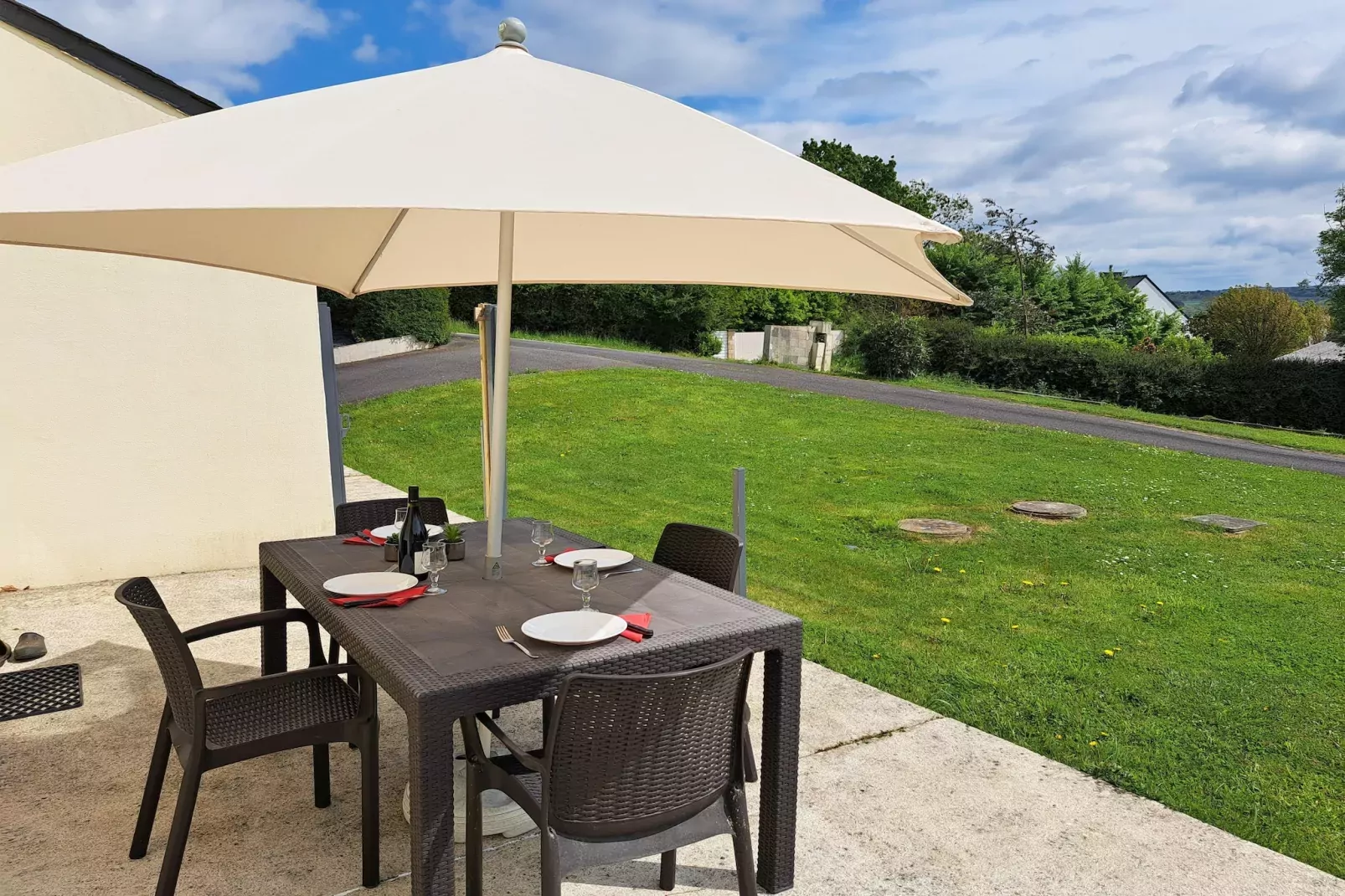 Maison de vacances Hanvec-Terrasbalkon