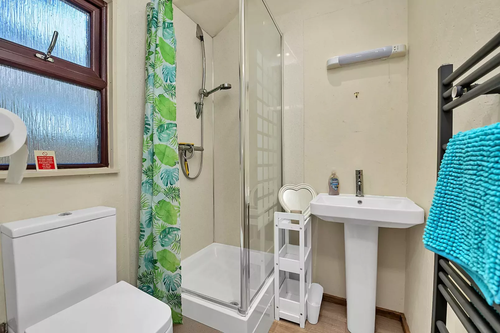 Cedar Lodge-Badkamer