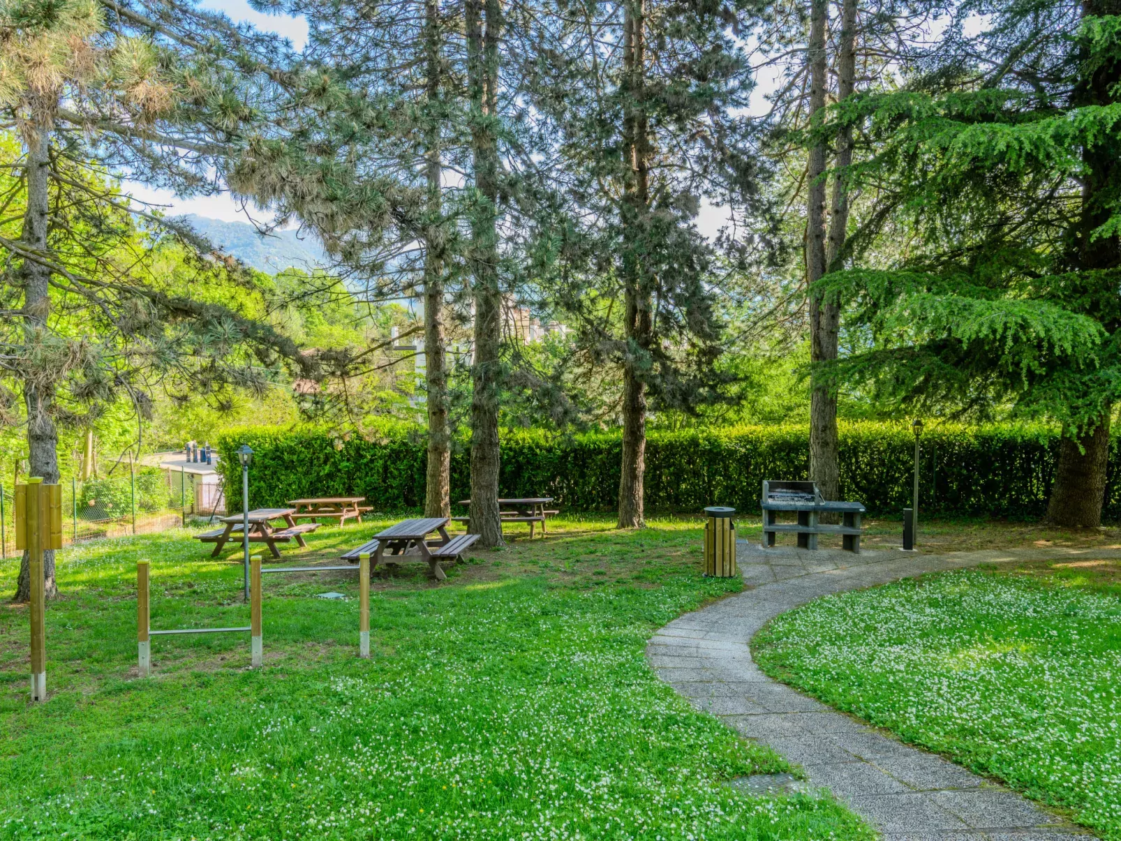 Villa Maderni-Buiten