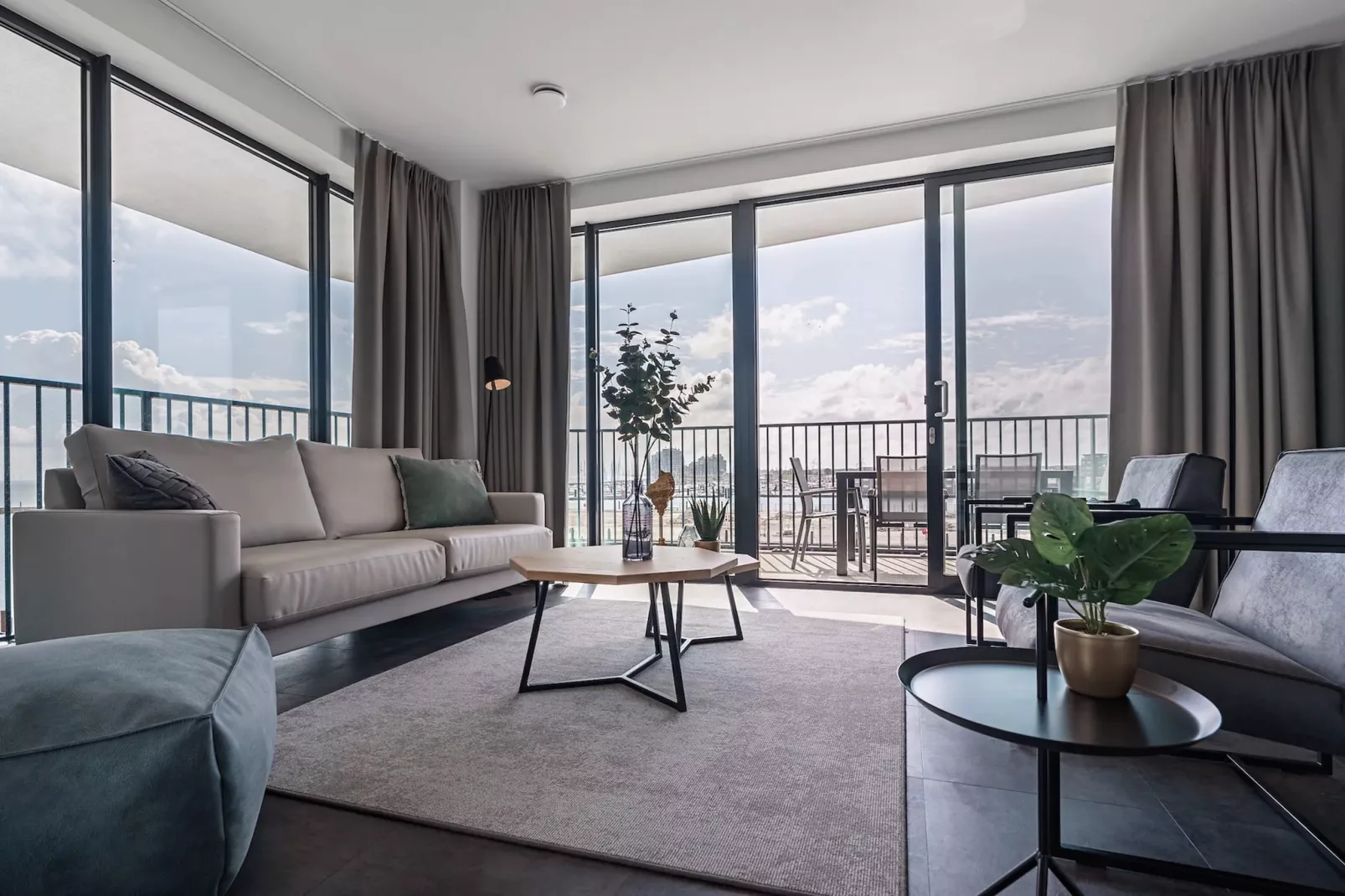 Breskens Apartments & Penthouses 10-Woonkamer