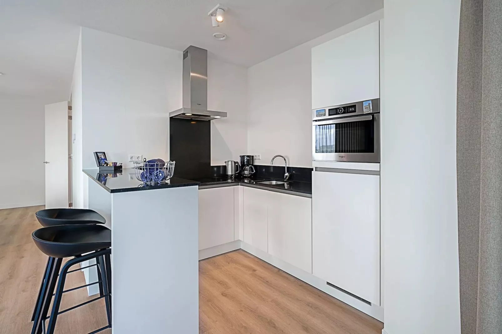 Breskens Apartments & Penthouses 12-Buitenkant zomer