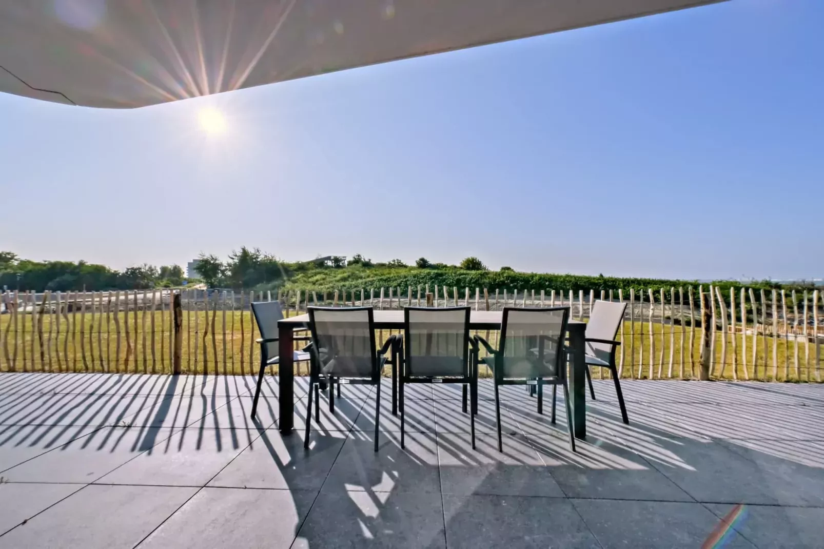 Breskens Apartments & Penthouses 9 - Buitenkant zomer