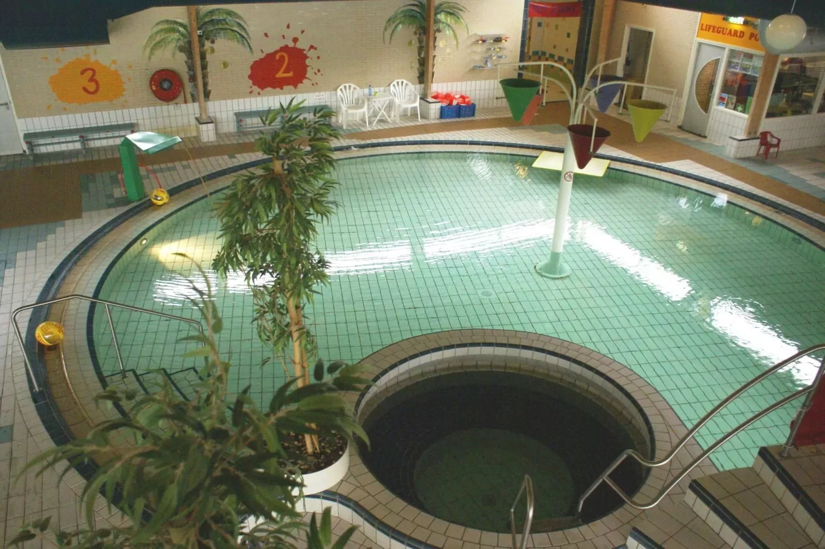Vakantiepark Emslandermeer 2-Zwembad