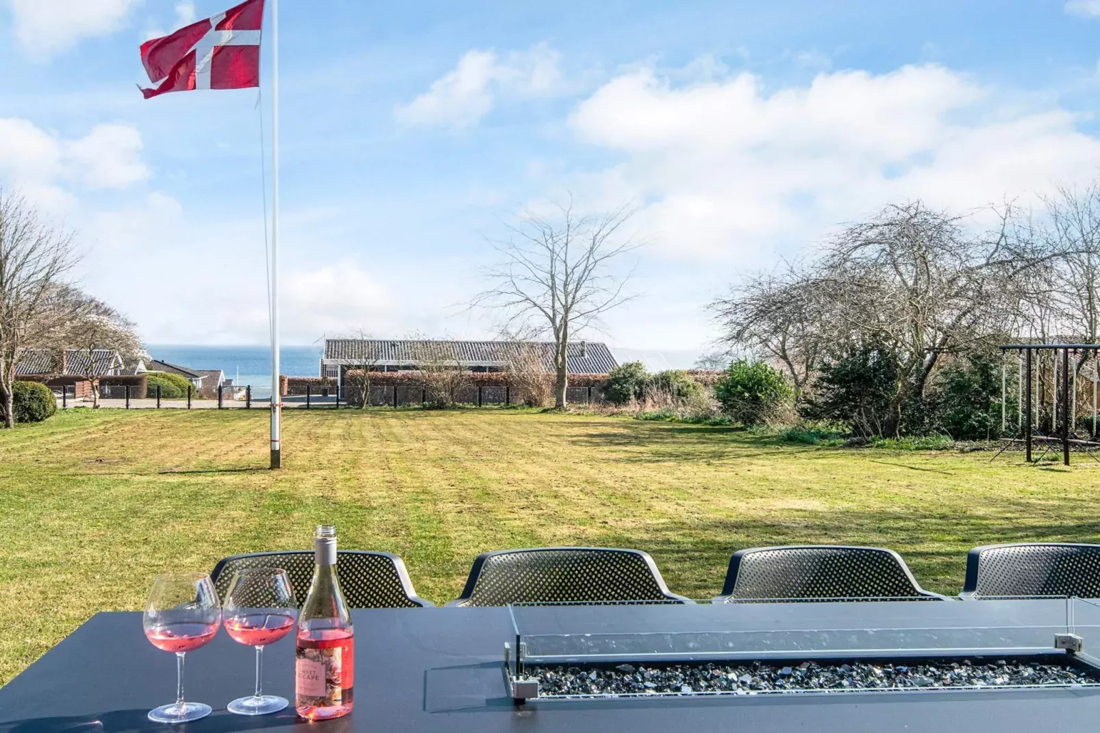 8 persoons vakantie huis in Bjert-By Traum-Waterzicht